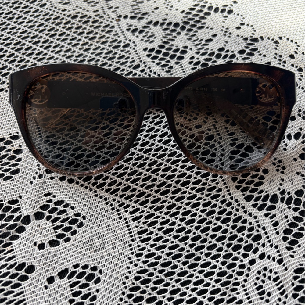 Michael Kors Tortoiseshell Cat-Eye Sunglasses - Brown